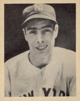 1939 Play Ball #26 Joe DiMaggio Baseball Card 1939 Play Ball #26 Joe DiMaggio Baseball Card