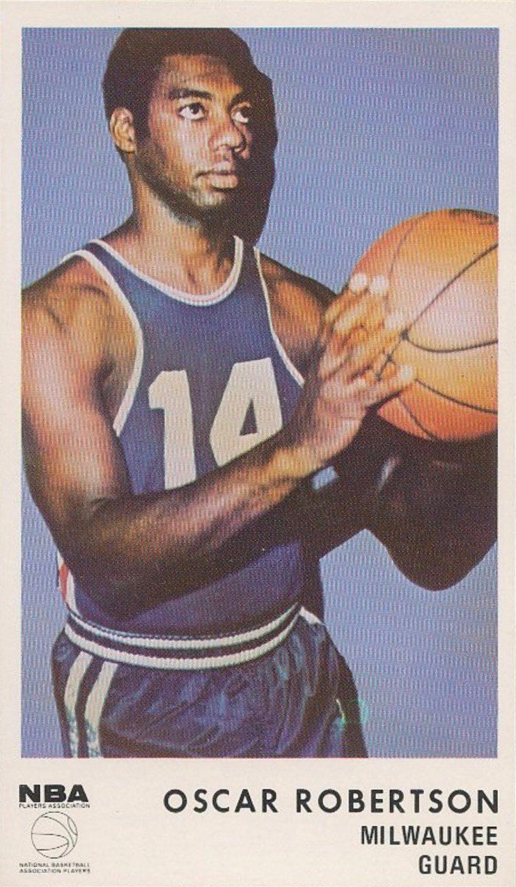 1972 Icee Bear #15 Oscar Robertson Basketball Card