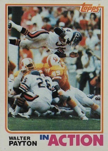 1982 Topps #303 Walter Payton In Action Football Card