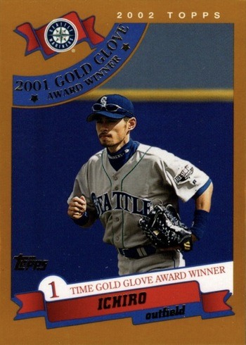 2002 Topps #704 Ichiro Gold Glove Baseball Card