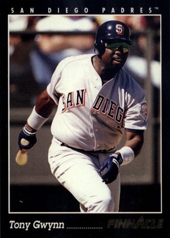 1993 Pinnacle #98 Tony Gwynn Baseball Card