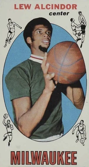 1969 Topps #25 Lew Alcindor Rookie Card