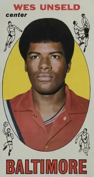 1969 Topps #56 Wes Unseld Rookie Card