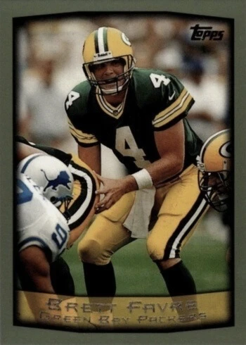 1999 Topps #250 Brett Favre Football Card